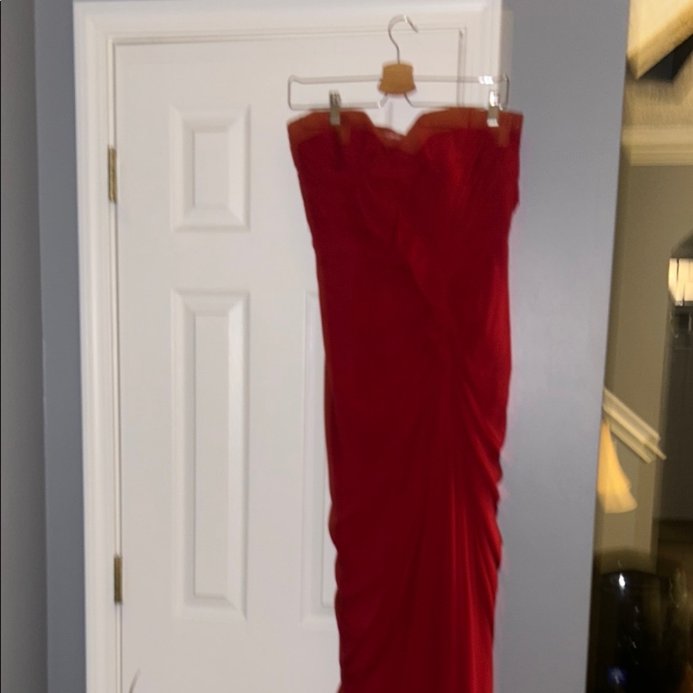 Badgley Mischka Red Strapless Dress